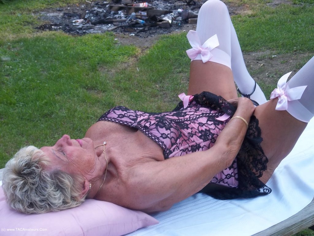 granny fucking on table teranny glory hole