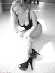 LusciousModels Curvy Meile, black and white sexy pics