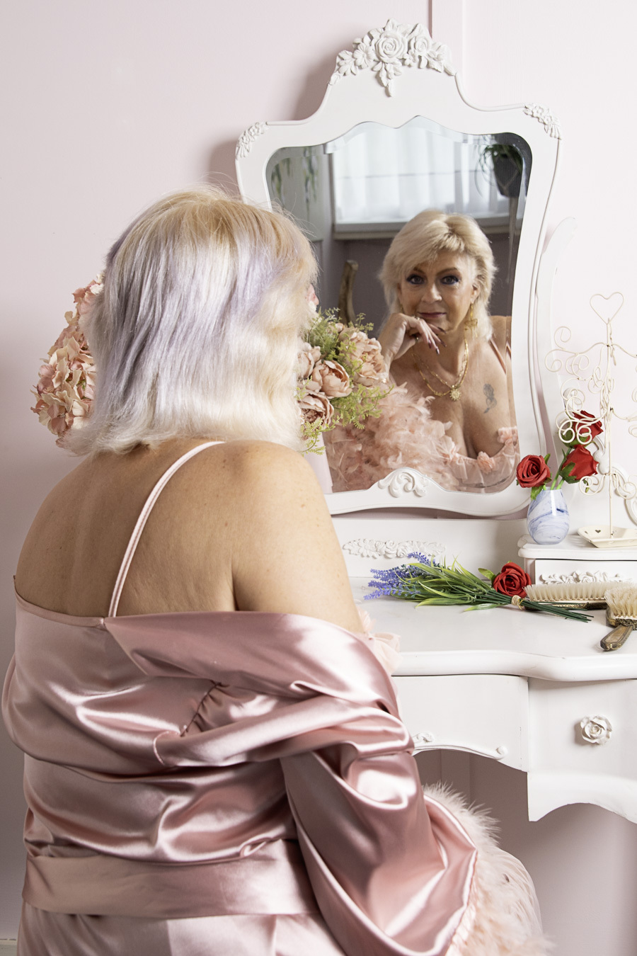 Dimonty - Get Ready for a shoot