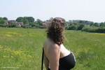 DeniseDavies Denise Out Side Pt1