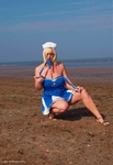 Melody Beach Sailor