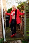 Melody Looking For Carol Singers