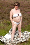 AuntieTrisha Stripping on the Moors