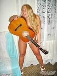 LusciousModels Curvy Meile, final guitar solo.