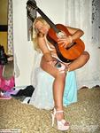 LusciousModels Curvy Meile, final guitar solo.
