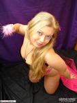 LusciousModels Curvy Meile sexy teasing in pink - part 1