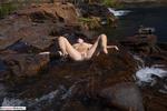 Roxeanne Flossing with The Bikini