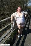 LexieCummings New White Basque