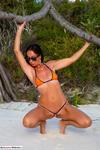 Roxeanne skimpy hey