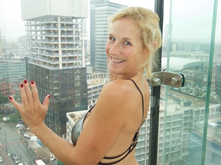 AuntieTrisha - Molly In the Pool Gallery