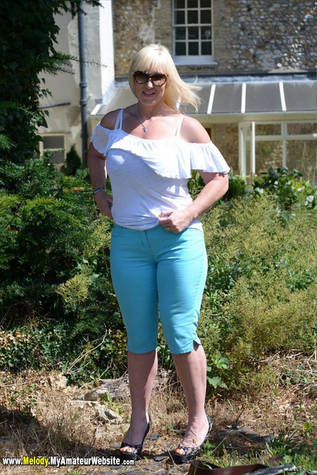 Blue Capri Pants Pt1